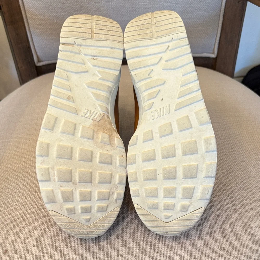 Nike Women's Air Max Thea Leather Slip On Sneakers Tan - Picture 5 of 8